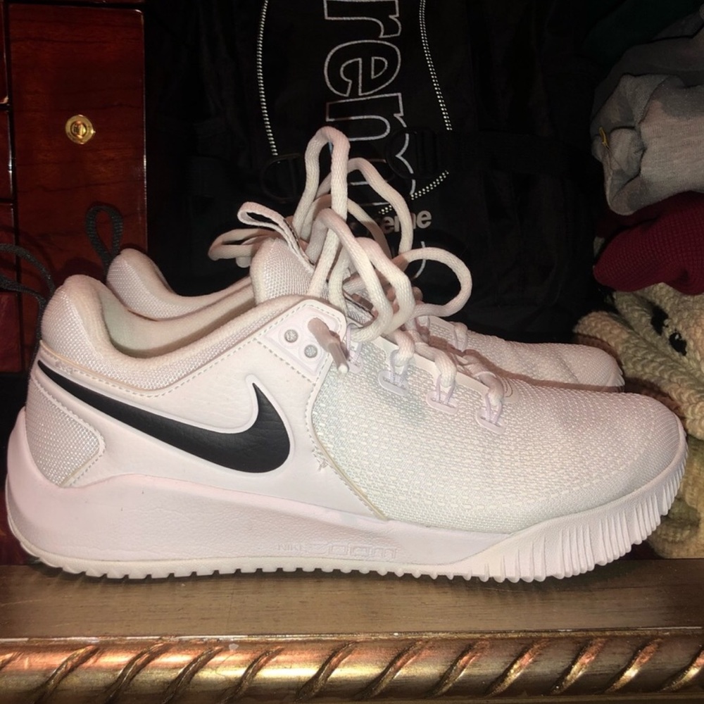 Nike women’s volleyball shoes